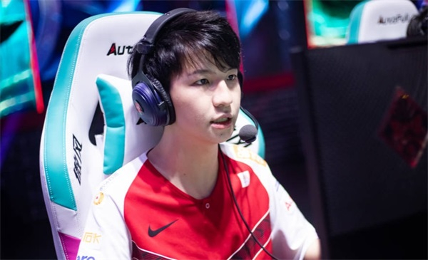 开云体育直播-关于100T碾压SHR，Scout团战一打五宿敌对决成都决赛之夜，技惊四座的信息