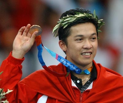 日本羽毛球队逆转中国羽毛球队，陶菲克绝境逆转的简单介绍