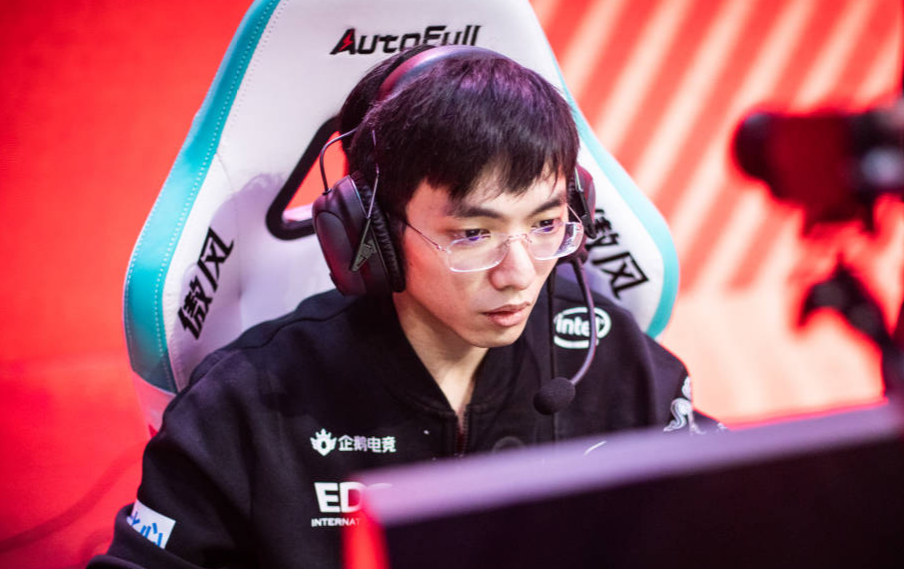 包含DK完胜EDG,Kanavi关键制胜的词条 包含DK完胜EDG,Kanavi关键制胜的词条