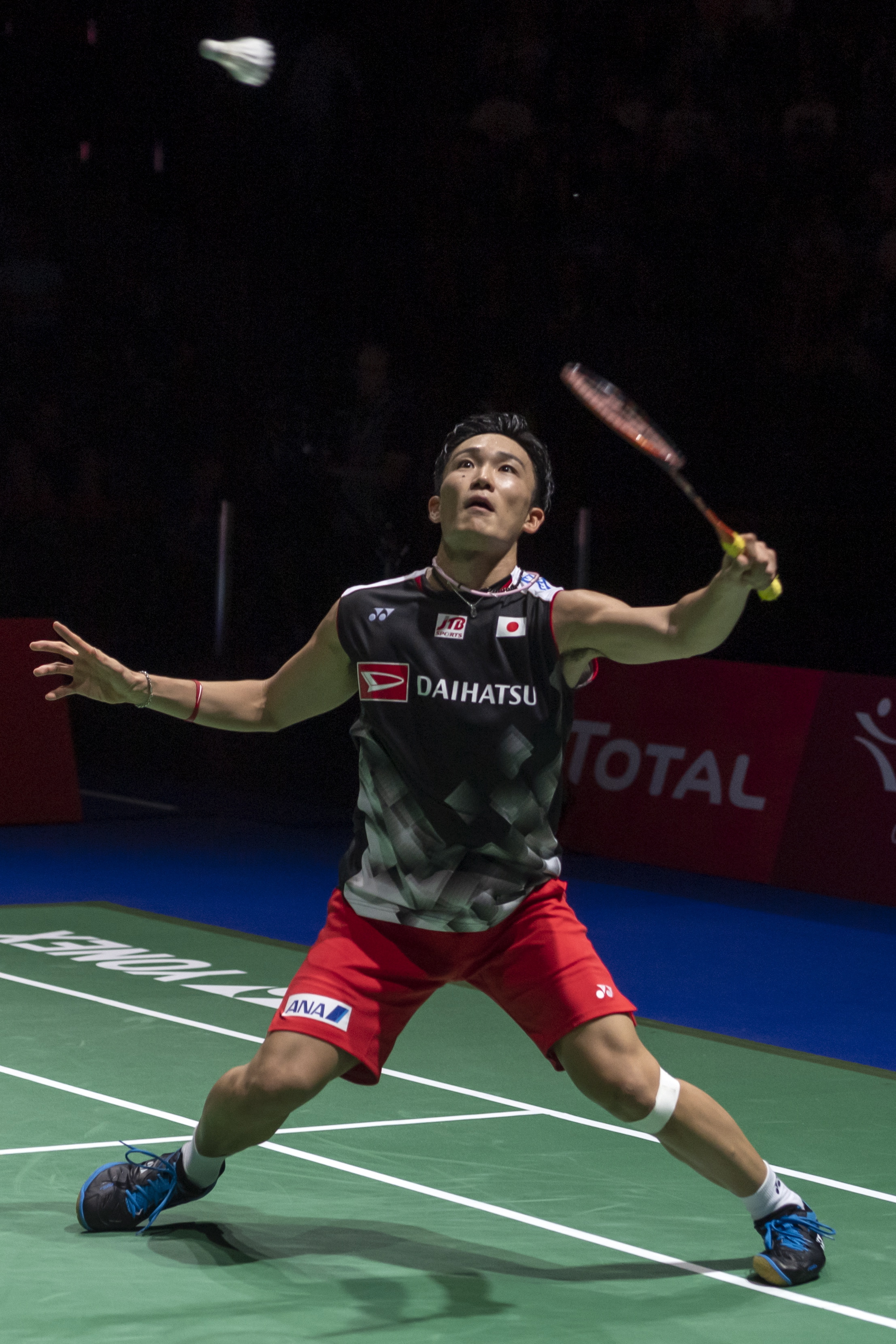 印尼羽毛球队完胜英格兰羽毛球队，桃田贤斗送出助攻的简单介绍