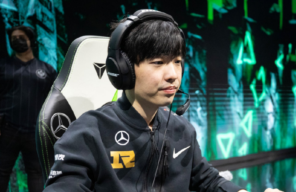 开云体育官网-RNG碾压DRX，Clozer完成帽子戏法的简单介绍