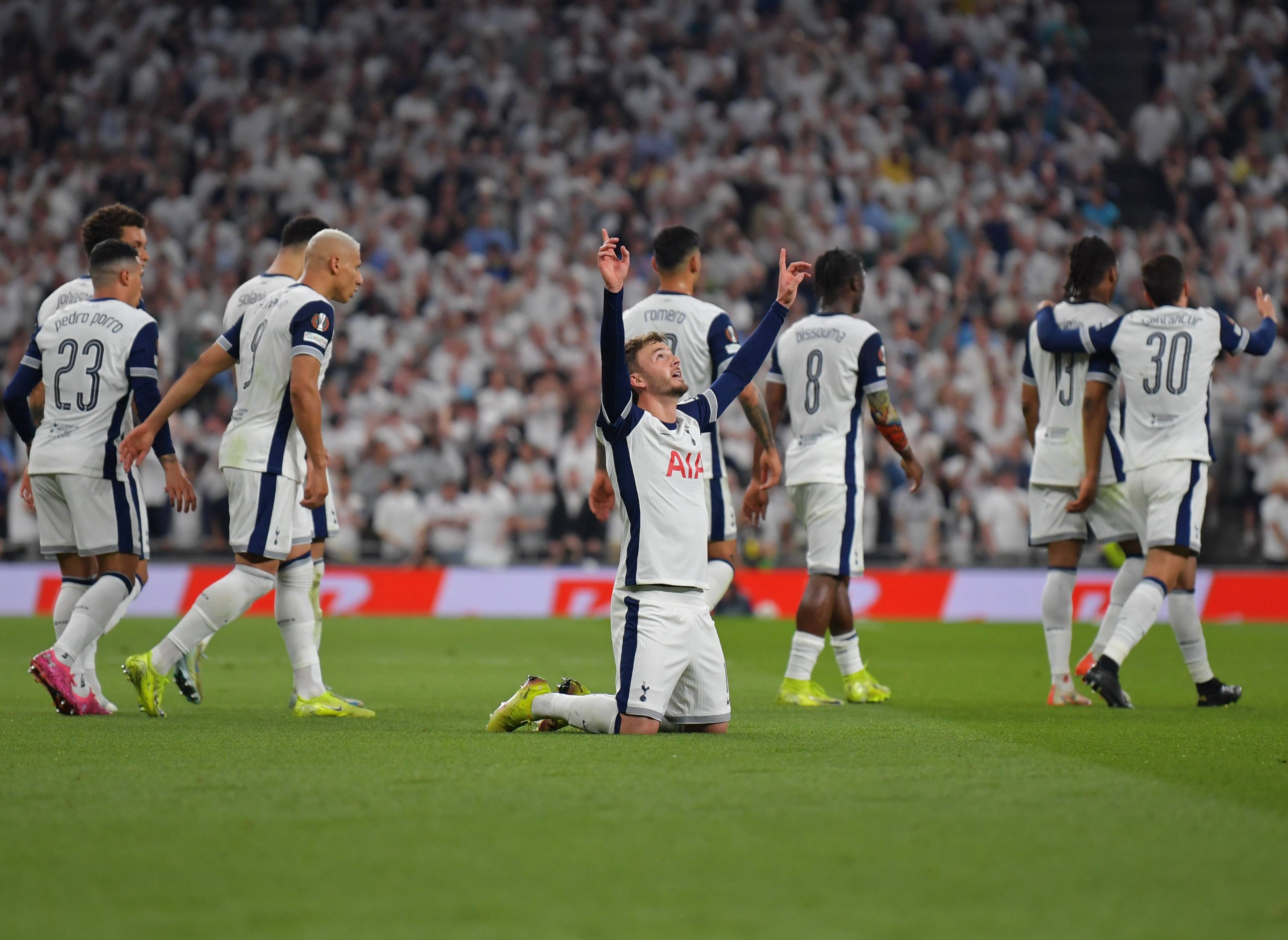 关于佛罗伦萨主场取得胜利,重返欧战区的信息 关于佛罗伦萨主场取得胜利,重返欧战区的信息