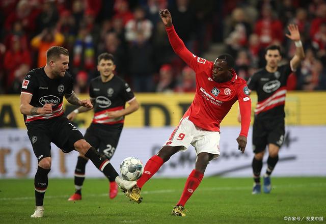 杜塞尔多夫备战赛季开局,警惕对手防线的简单介绍 杜塞尔多夫备战赛季开局,警惕对手防线的简单介绍