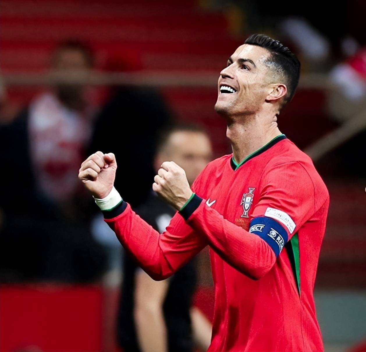 葡萄牙选手突然发力，夺得亚军