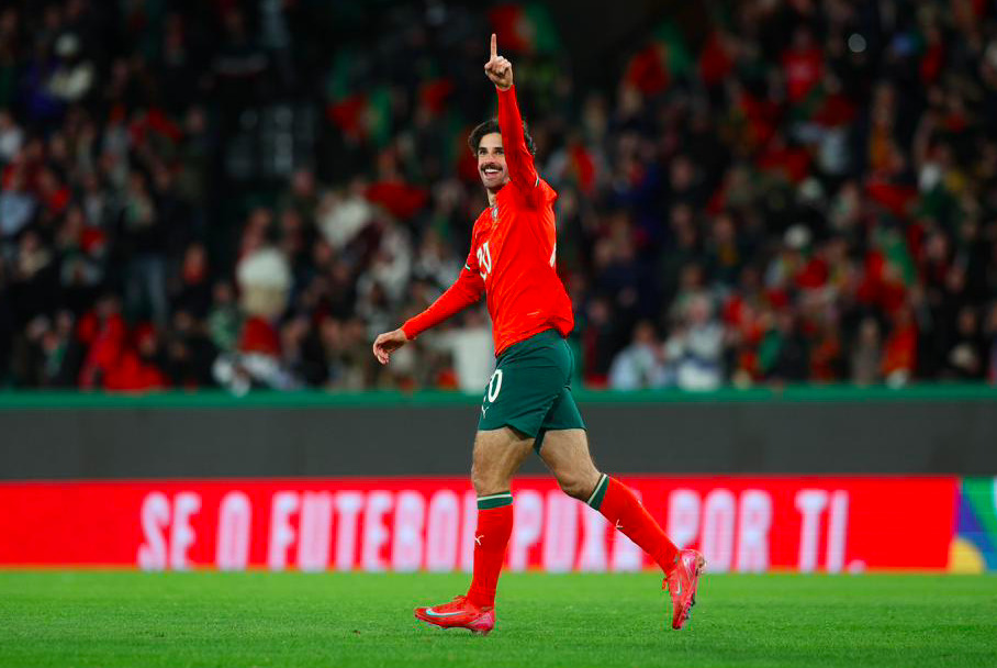 开云下载-包含意大利队以惊人表现挺进欧联国家杯半决赛的词条