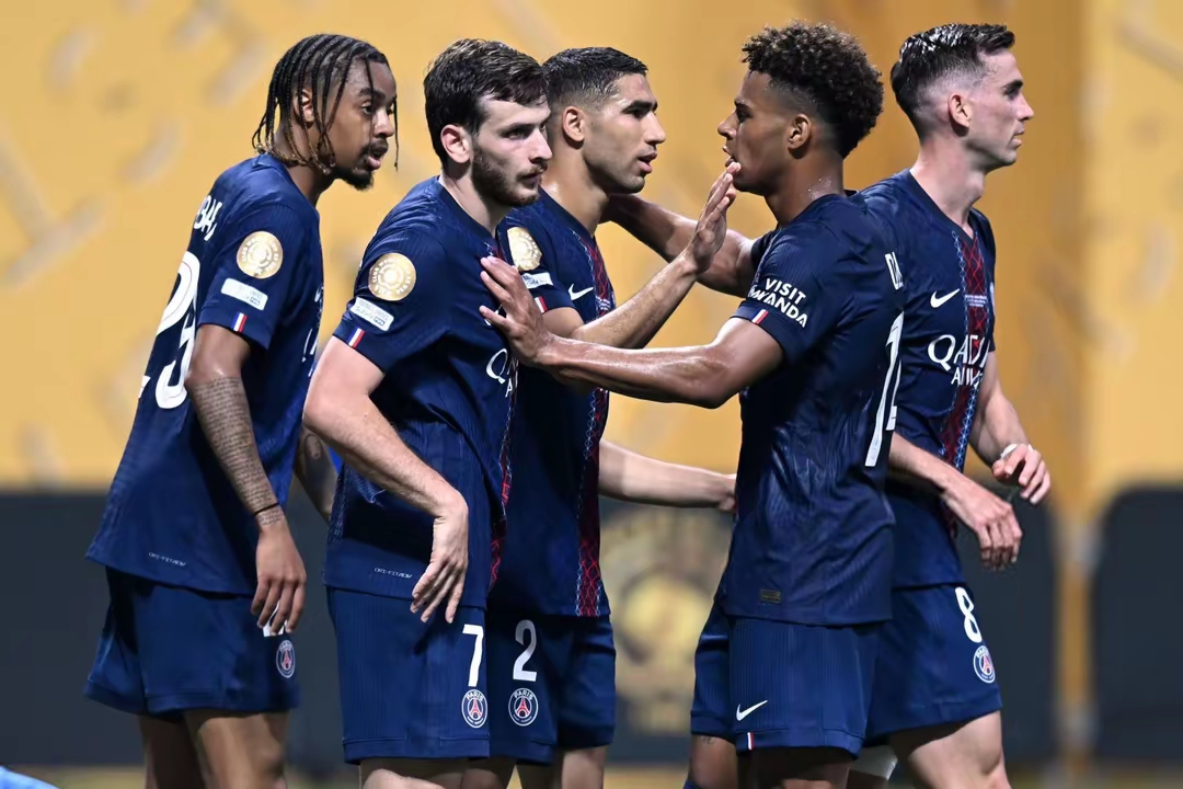 关于巴黎圣日耳曼力克尤文图斯,晋级的信息 关于巴黎圣日耳曼力克尤文图斯,晋级的信息