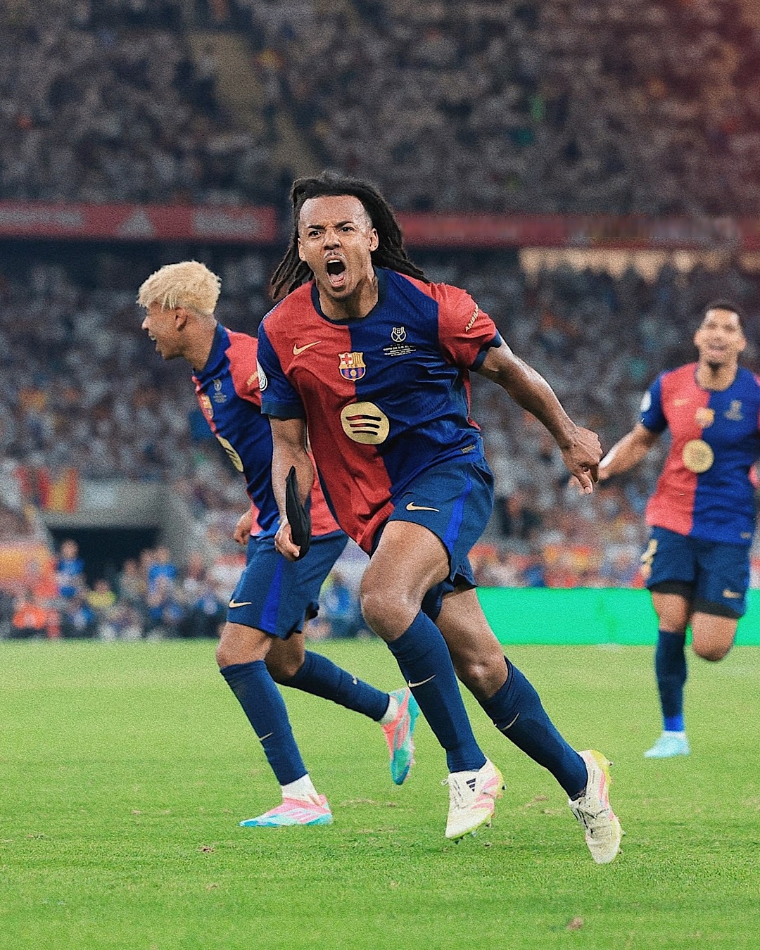 巴萨绝杀瑞典，拉什福德统治全场