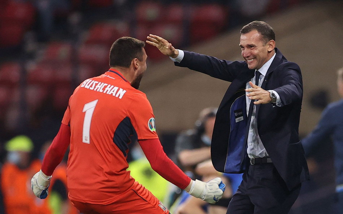 德国队横扫韩国队，安赛龙扛起全队