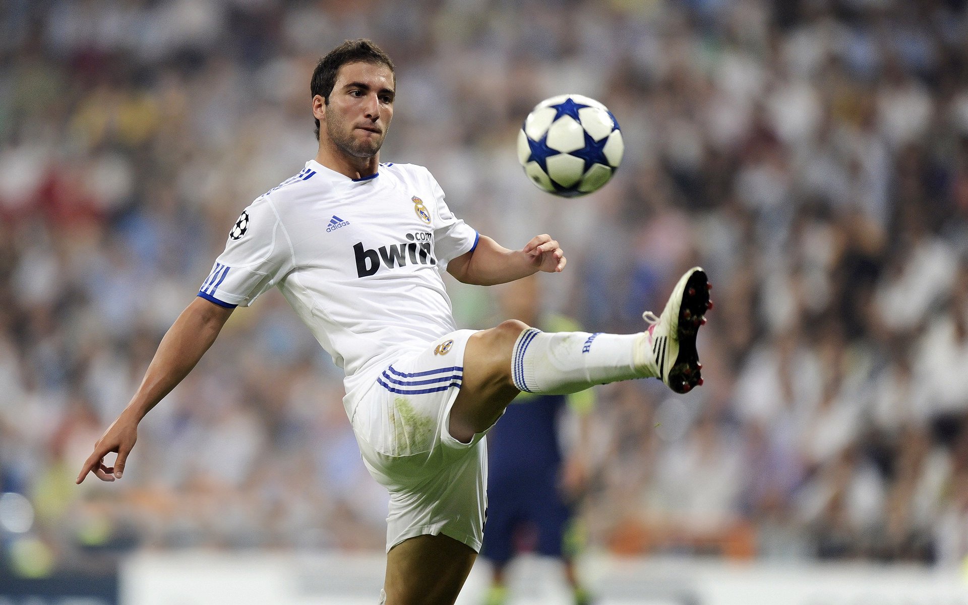 开云体育平台APP-从卡塔尔到塞维利亚，坎特的关键先生之路与贝蒂斯绝杀背后的足球哲学